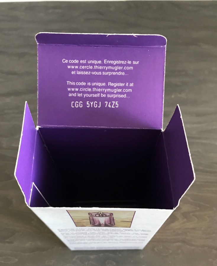 Image of text on packaging of perfume ordered by Wish.com